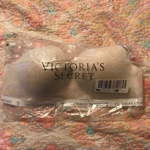 Victoria secrets cotton wireless bra